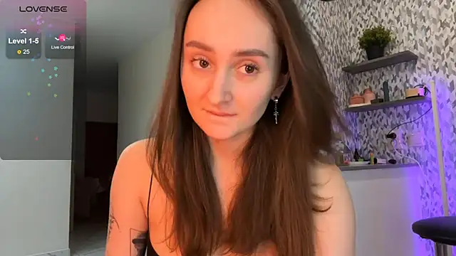 Snapshot of Eva_Eva_ chatting on 3, 3, 2025 Eva Eva online show from 3, 3, 2025