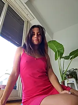 Snapshot of SaraLatinayPrimiciax chatting on 25, 1, 2025 SaraLatinayPrimiciax online show from 25, 1, 2025