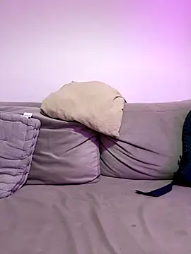 Snapshot of SaraLatinayPrimiciax chatting on 12, 10, 2025 SaraLatinayPrimiciax online show from 12, 10, 2025