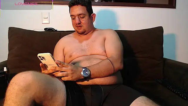 Snapshot of arthur_94 chatting on 19, 2, 2025 arthur 94 online show from 19, 2, 2025