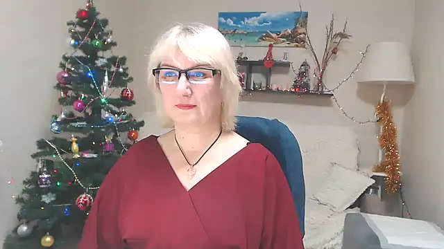 Snapshot of FleurMays chatting on 13, 1, 2025 FleurMays online show from 13, 1, 2025
