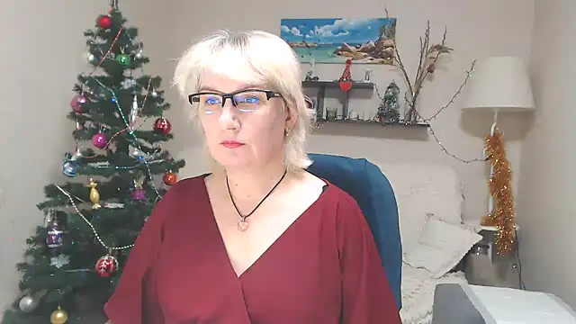 Snapshot of FleurMays chatting on 14, 1, 2025 FleurMays online show from 14, 1, 2025