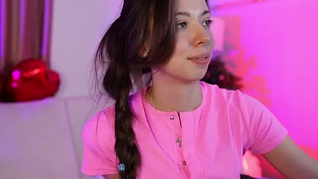 Snapshot of Goldy_Grace_ chatting on 9, 2, 2025 Goldy Grace  online show from 9, 2, 2025