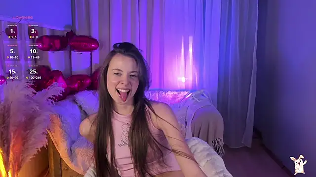 Snapshot of Goldy_Grace_ chatting on 13, 2, 2025 Goldy Grace  online show from 13, 2, 2025