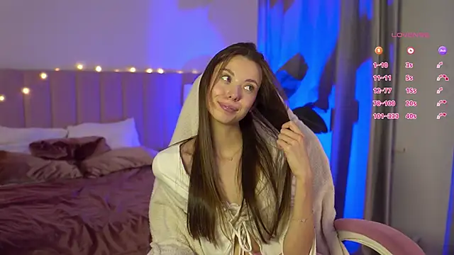 Snapshot of Goldy_Grace_ chatting on 19, 9, 2025 Goldy Grace  online show from 19, 9, 2025