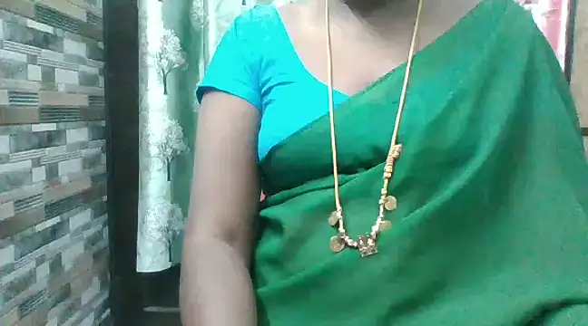 Snapshot of Hot_akshara chatting on 10, 12, 2024 Hot akshara online show from 10, 12, 2024