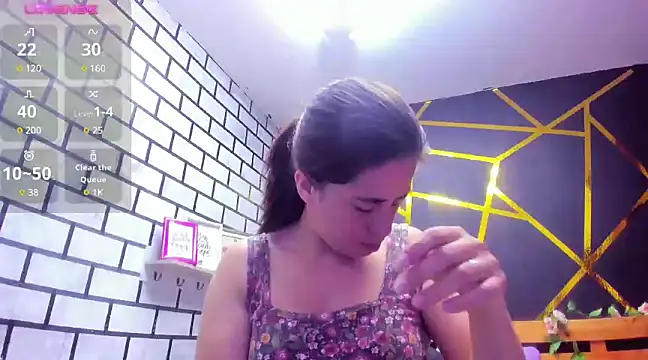 Snapshot of kathina_giraldo chatting on 4, 12, 2024 kathina giraldo online show from 4, 12, 2024