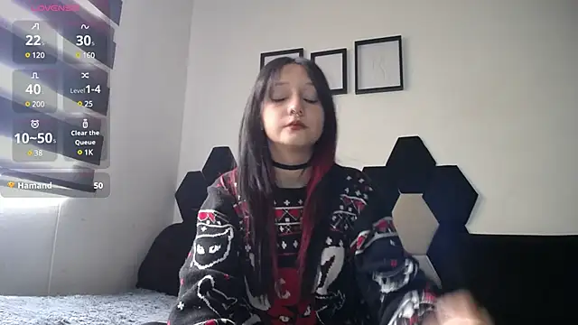 Maki Zein online show from 3, 1, 2025