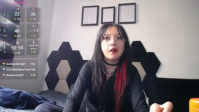 Maki Zein online show from 8, 1, 2025