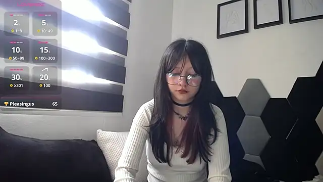 Maki Zein online show from 10, 3, 2025