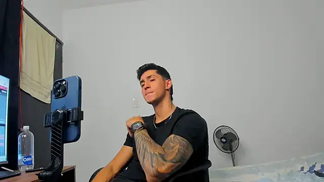 OliverBennet online show from 8, 1, 2025