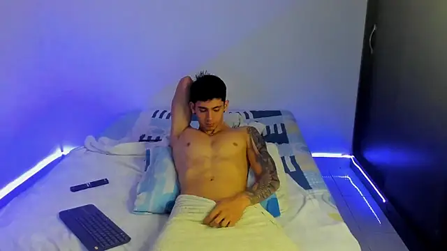 OliverBennet online show from 15, 1, 2025