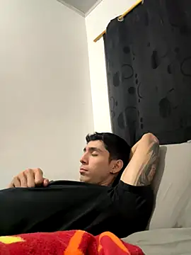 OliverBennet online show from 26, 10, 2025