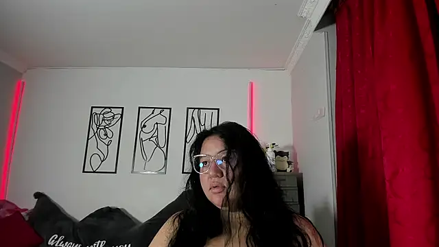 RubyPirsso18 online show from 14, 1, 2026