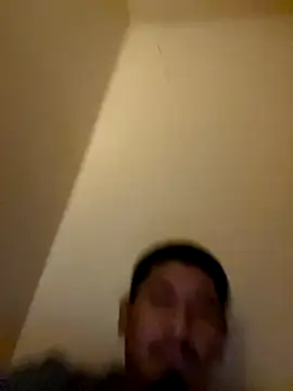 Snapshot of twohightwonut805 chatting on 4, 12, 2025 twohightwonut805 online show from 4, 12, 2025