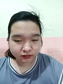 Snapshot of Thomgdee chatting on 2, 12, 2025 Thomgdee online show from 2, 12, 2025