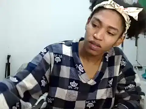 miriam775 online show from 9, 9, 2025