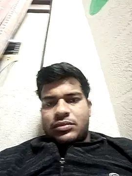 Snapshot of couplesexxyyy chatting on 14, 12, 2025 couplesexxyyy online show from 14, 12, 2025