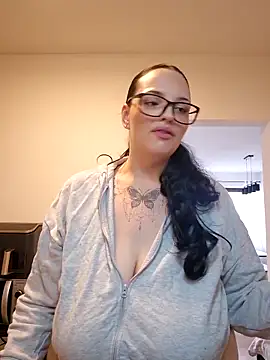 Jujuicy 97 online show from 26, 3, 2026