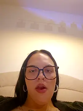 Jujuicy 97 online show from 18, 5, 2026