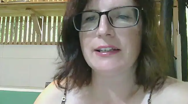 Snapshot of CrimsonMistress chatting on 16, 12, 2024 CrimsonMistress online show from 16, 12, 2024