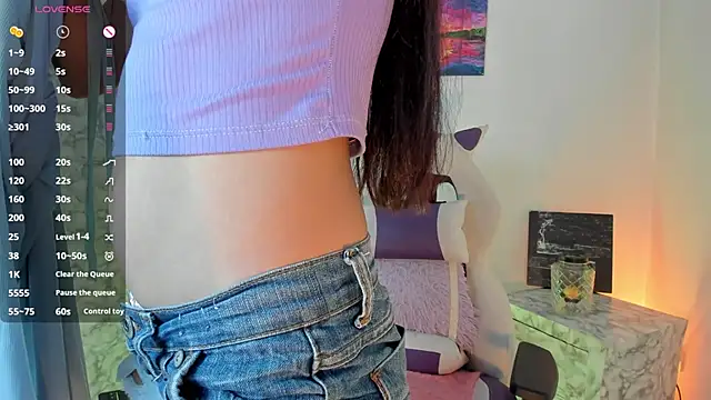 natashaanurak online show from 13, 9, 2025