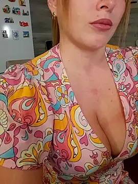 Cute Hot Alice online show from 26, 10, 2025