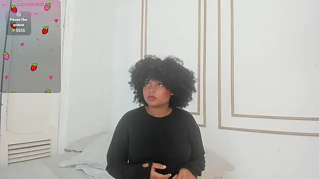 nataly velez online show from 11, 3, 2025