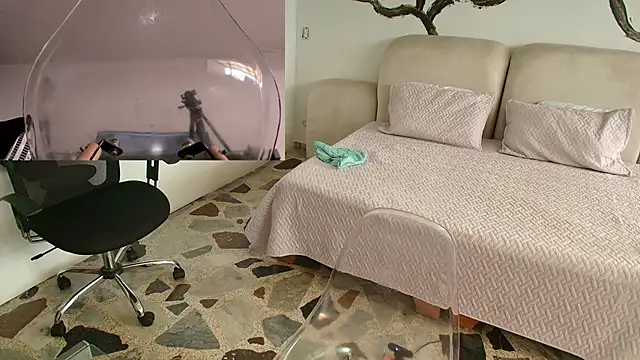 BridgetRodriguez online show from 29, 1, 2025