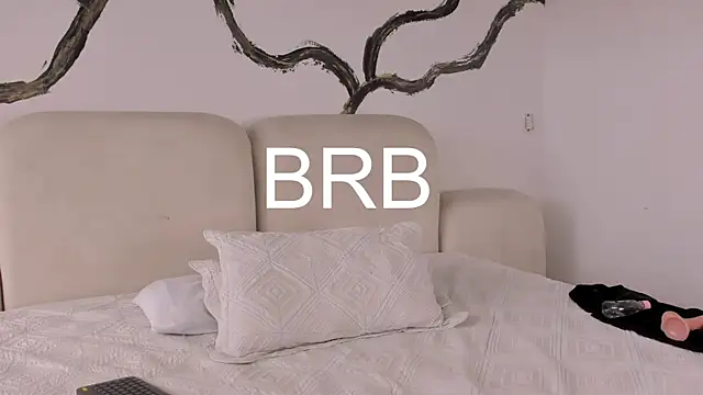 BridgetRodriguez online show from 28, 2, 2025