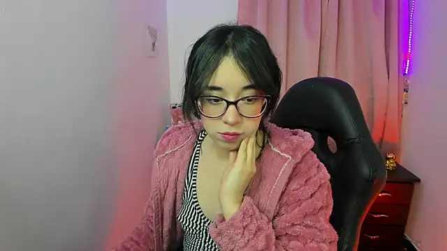 Snapshot of indra_cam chatting on 29, 1, 2025 indra cam online show from 29, 1, 2025
