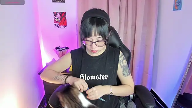 indra cam online show from 9, 10, 2025