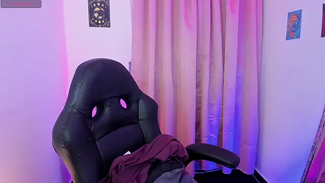 indra cam online show from 5, 11, 2025