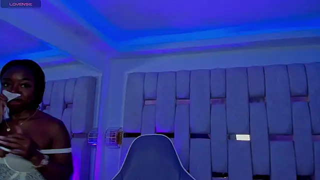 mia schwarz online show from 12, 3, 2026