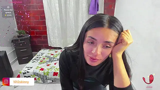 Megann 1410 online show from 10, 10, 2025