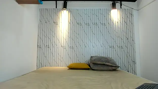 Snapshot of danielclarton1 chatting on 23, 1, 2025 danielclarton1 online show from 23, 1, 2025