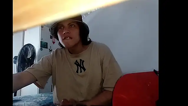 Xtrem3HARDxxx online show from 25, 11, 2025