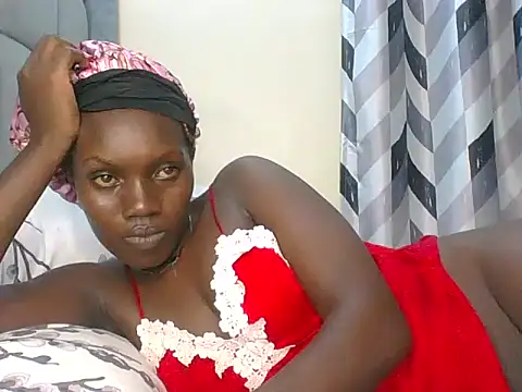 Snapshot of Slimthick900 chatting on 23, 2, 2025 Slimthick900 online show from 23, 2, 2025