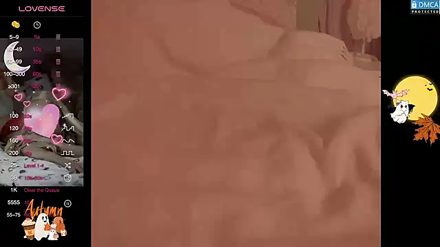 Snapshot of Blondecandie chatting on 4, 10, 2025 Blondecandie online show from 4, 10, 2025