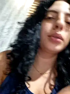 Snapshot of Sweet-diamondxxx chatting on 25, 3, 2026 Sweet-diamondxxx online show from 25, 3, 2026