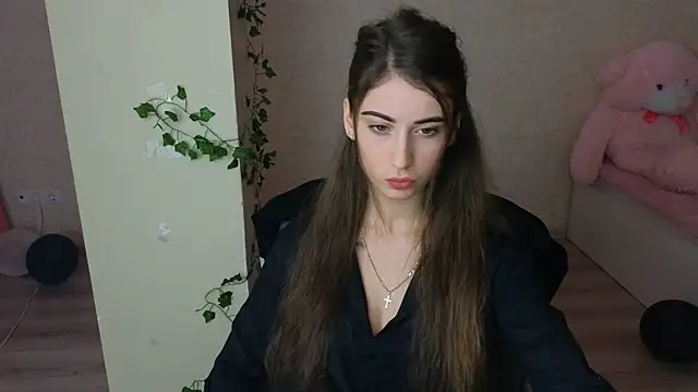 LittleFreya9 online show from 15, 1, 2025