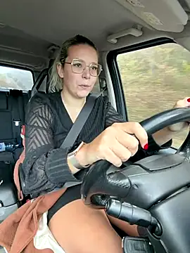 EmyLana online show from 15, 11, 2025