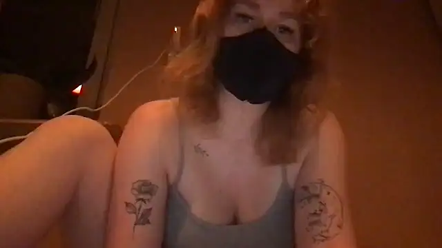 Snapshot of DirtyAlexIs chatting on 8, 1, 2025 DirtyAlexIs online show from 8, 1, 2025