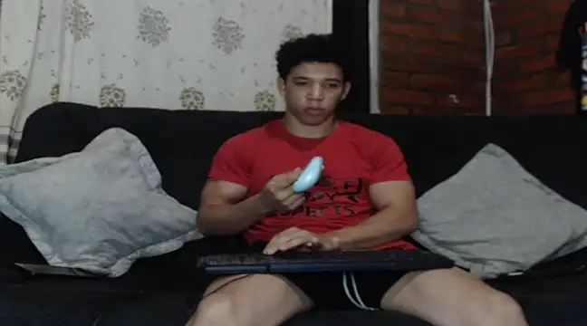 Snapshot of ethan_noir chatting on 13, 1, 2025 ethan noir online show from 13, 1, 2025