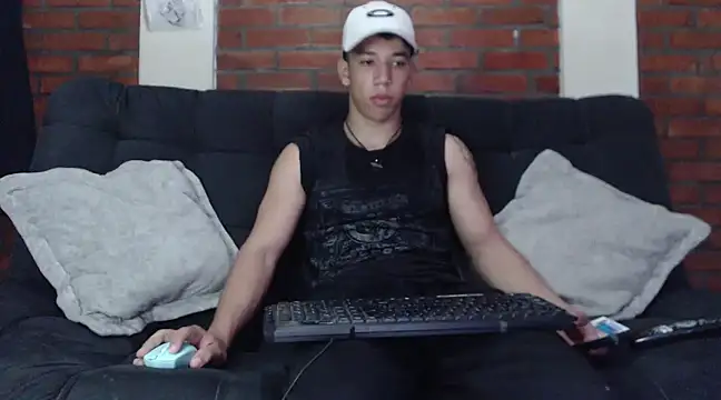 Snapshot of ethan_noir chatting on 21, 1, 2025 ethan noir online show from 21, 1, 2025