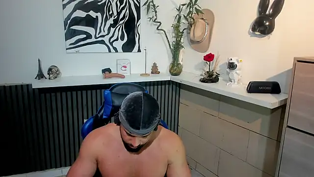 Snapshot of Daemon21 chatting on 5, 2, 2026 Daemon21 online show from 5, 2, 2026