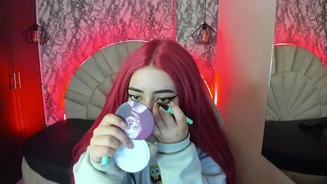 larissa01  online show from 17, 3, 2025