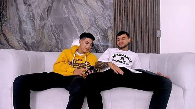 hot day online show from 23, 1, 2025