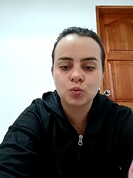 Im Amelia online show from 8, 1, 2025