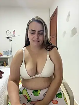 Im Amelia online show from 14, 6, 2026